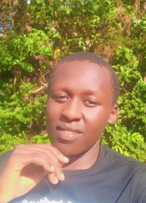 Levis Rop из Kitale 19 лет