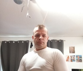 Dickuslongos, 40, Luebeck