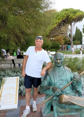 Олег из Верхнего Уфалея 50 лет