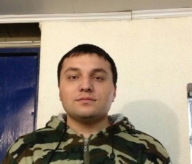 Олег, 35 лет, Нальчик