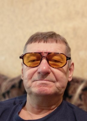 Витя из Новочеркасска 68 лет