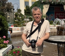 Anatoliy, 60, Moscow