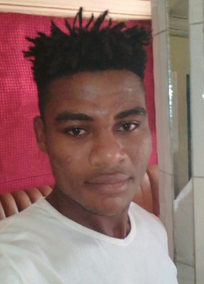 DODO junior, 26, République du Bénin, Cové