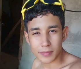 Gabriel, 18, Asuncion