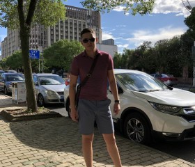 prince, 28, Shanghai