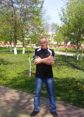 Олег, 56, Россия, Северный