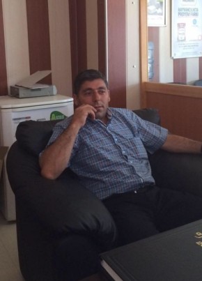 Ferit, 50, Türkiye Cumhuriyeti, Erciş