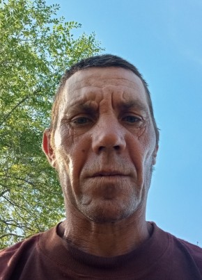 Павел из Самары 44 года