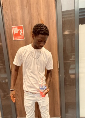 ssebwana George из Kampala 20 лет
