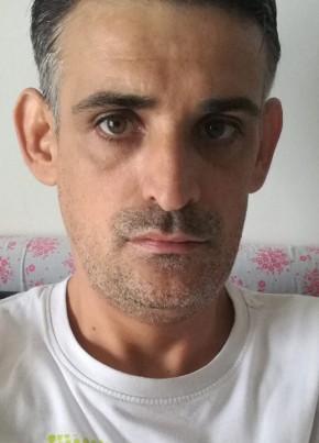 Ludovic, 43, République Française, Châlons-en-Champagne