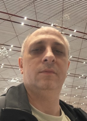Zurab из 香港 35 лет