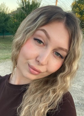 Юлия из Новокубанска 23 года