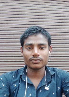 Rabindar Kumar, 27, India, Nagpur