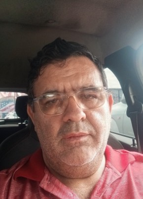 José из Ciudad del Este 52 года