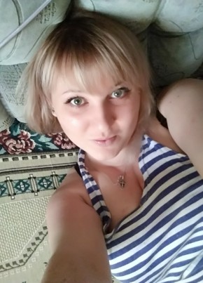 Ведьмочка, 32, Россия, Барнаул