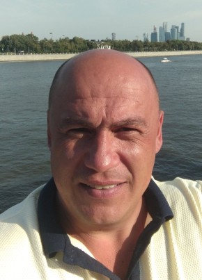 Денис из Абакана 47 лет