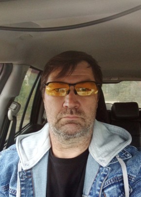 Михаил из Волгограда 51 год