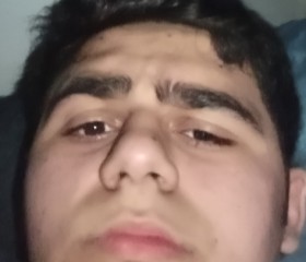 Georgiy, 18, Samara