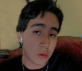 Manuel, 19, Cantillana