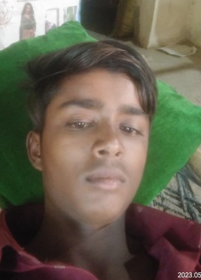 Vijay Solanki, 21, India, Ahmedabad