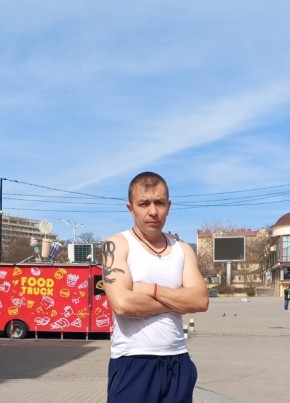 Сергей из Черкесска 43 года