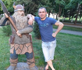 Nikolay Gulov, 42, Primorsko-Akhtarsk