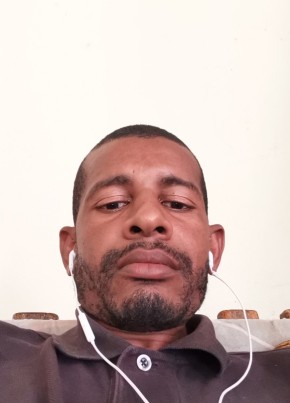 amadou, 41, République du Sénégal, Dakar
