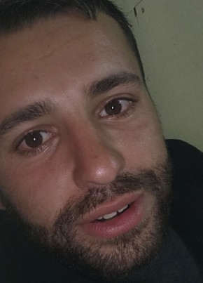 Aro Ghazaryan из Երեվան 26 лет