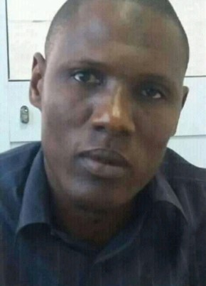 Alhousseynou D, 46, République du Sénégal, Dakar