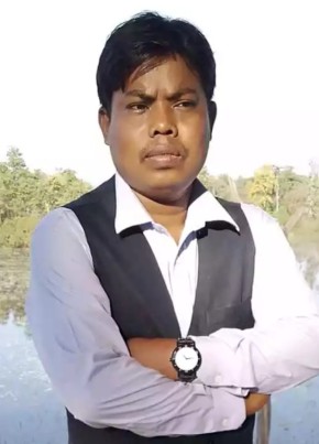 Shankar Chaudhar, 27, India, Surat