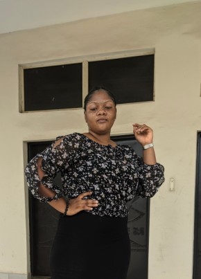 Debbie, 25, Nigeria, Lagos