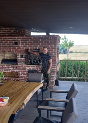 Sasha, 47, Russia, Khimki