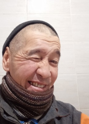 Сирота из. Майку, 47, Қазақстан, Астана
