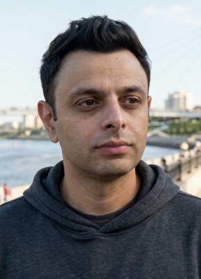 Илья из Махачкалы 27 лет