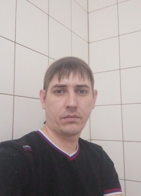 Артём, 37, Россия, Гурьевск (Кемеровская обл.)