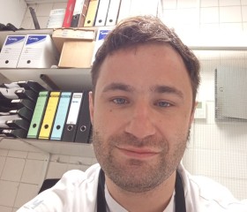 Maciejko, 35, Amsterdam