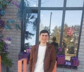 Obidzhon, 23, Tyumen