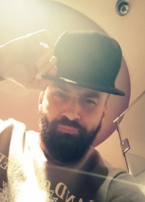 Vadim, 32, Russia, Saint Petersburg