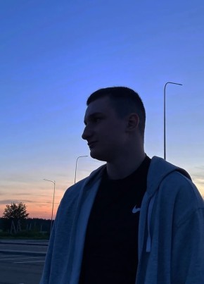 Игорь из Наваполацка 20 лет
