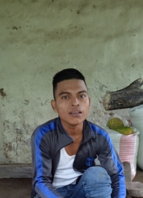 Fredman из Tegucigalpa 18 лет