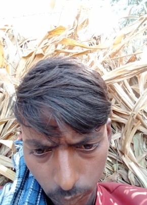 Ranjeet, 18, India, Ahmedabad