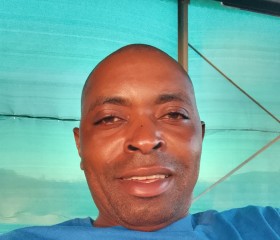 Fan, 37, Ndola