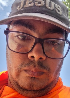 Nathanael из Mayaguez 40 лет