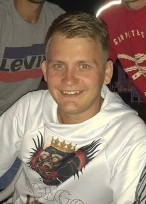 Дмитрий из Великого Новгорода 33 года