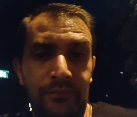 Rob, 40, Korolev