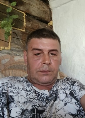 Алексей из Валдая 52 года