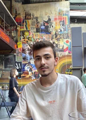Berk, 24, Türkiye Cumhuriyeti, İstanbul