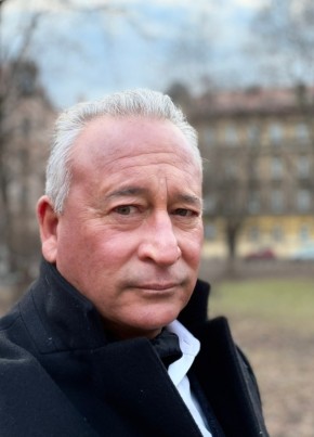 Hugues Rondeau, 56, Belarus, Minsk