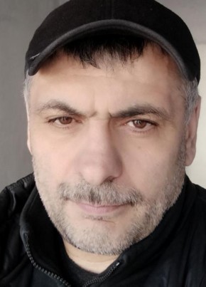Gadzhi из Избербаша 50 лет
