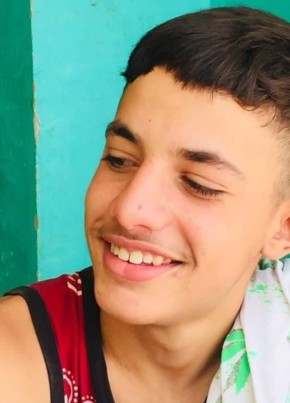 RAMY, 19, People’s Democratic Republic of Algeria, Merouana